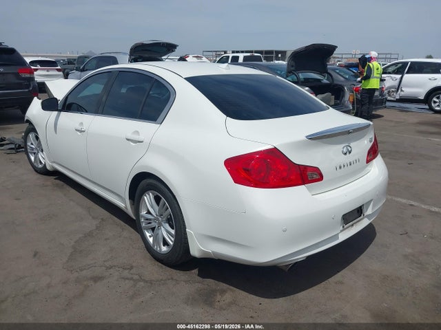 INFINITI G37 Journey