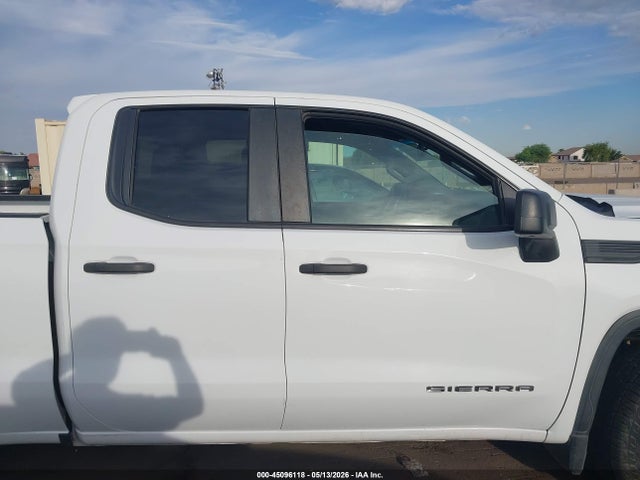 GMC Sierra 1500 2wd  Standard Box