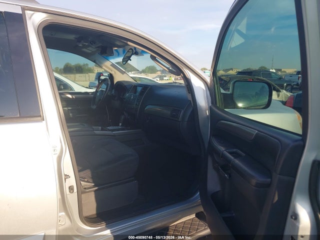Nissan Armada Se
