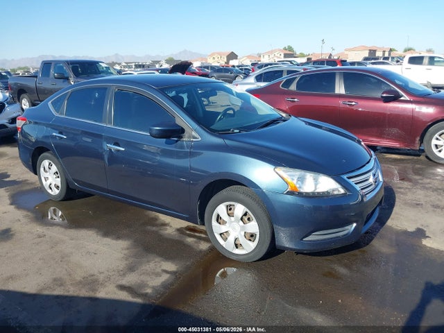 Salvage Nissan Sentra Image