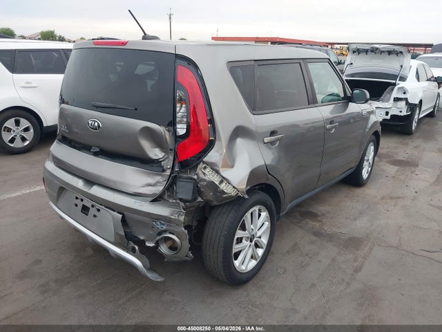 Kia Soul +