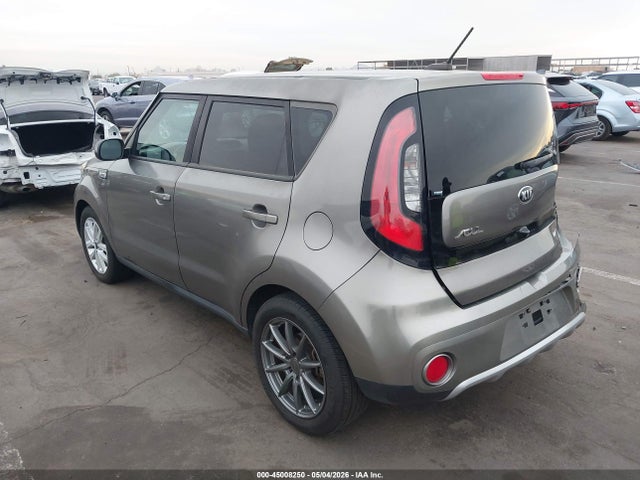 Kia Soul +