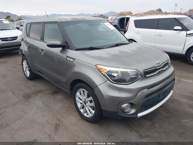 Salvage Kia Soul Image