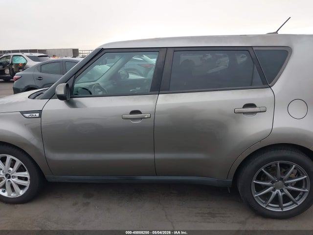 Kia Soul +