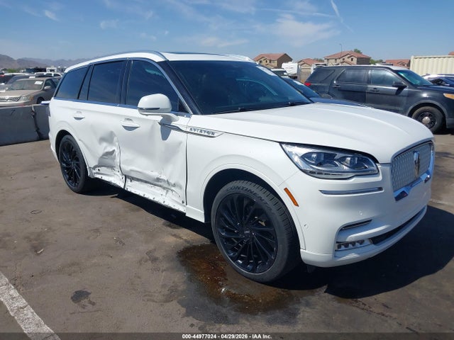 Salvage Lincoln Aviator Image