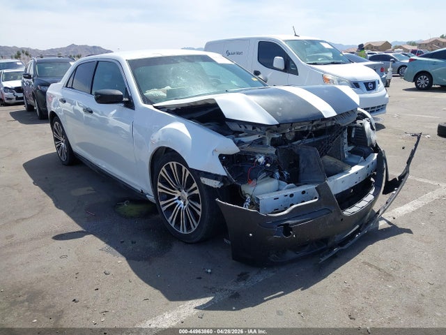Salvage Chrysler 300 Image