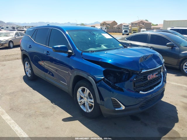 Salvage GMC Terrain Image