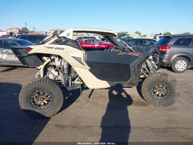Can-Am Maverick X3 X Rs Turbo Rr