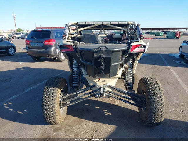Can-Am Maverick X3 X Rs Turbo Rr