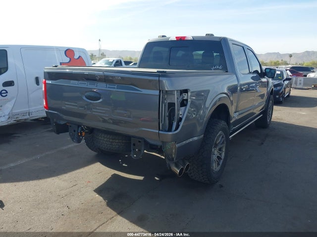 Ford F-150 Lariat