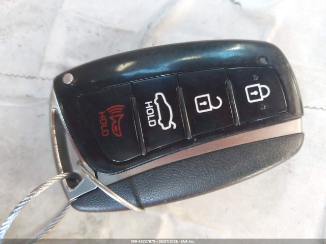 Hyundai Genesis 5.0
