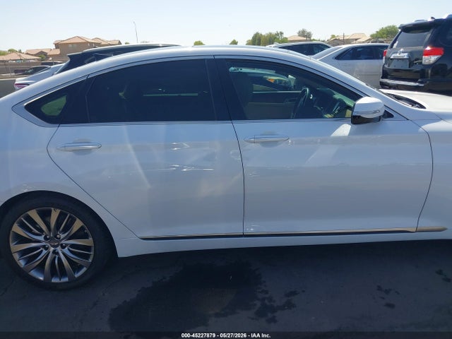 Hyundai Genesis 5.0
