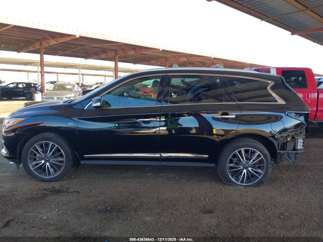 INFINITI Qx Luxe