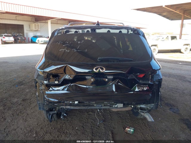 INFINITI Qx Luxe