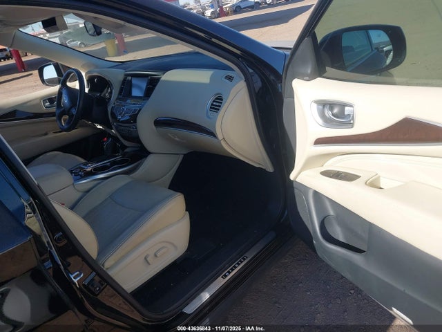 INFINITI Qx Luxe