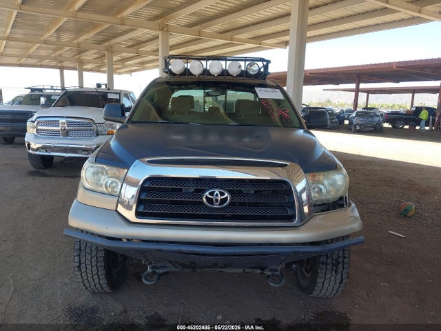Toyota Tundra Sr5 5.7l V8