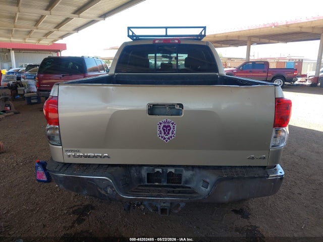 Toyota Tundra Sr5 5.7l V8