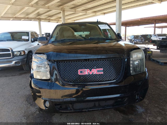 GMC Yukon Denali