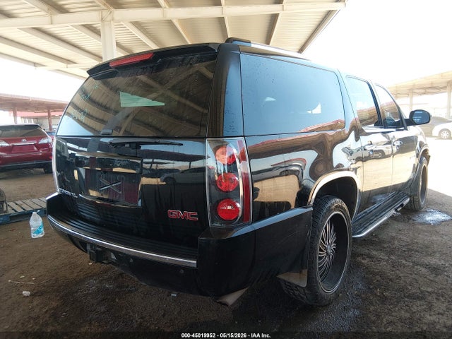 GMC Yukon Denali