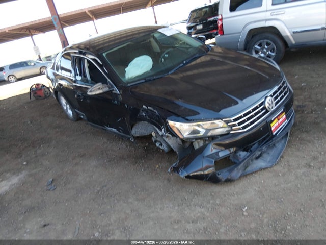 Volkswagen Passat 1.8t S