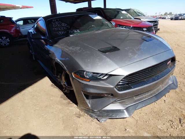 Salvage Ford Mustang Image