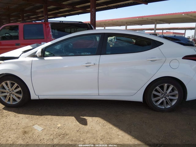 Hyundai ELANTRA Se