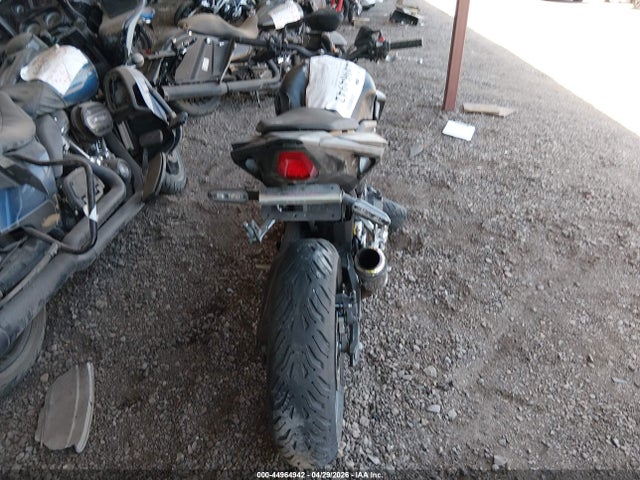 Honda Cb500 F