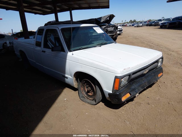 Salvage Chevrolet S Truck Image