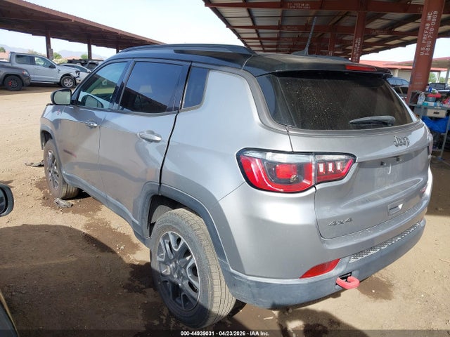 Jeep Compass Trailhawk 4x4