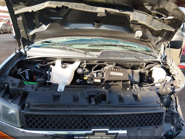 Chevrolet Express Lt