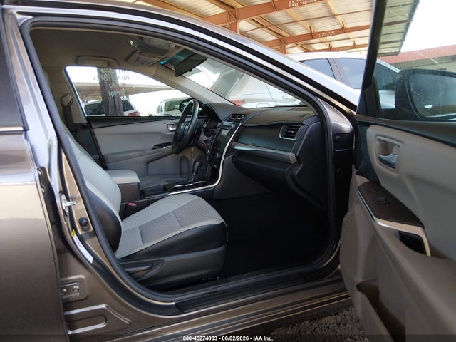 Toyota Camry Se