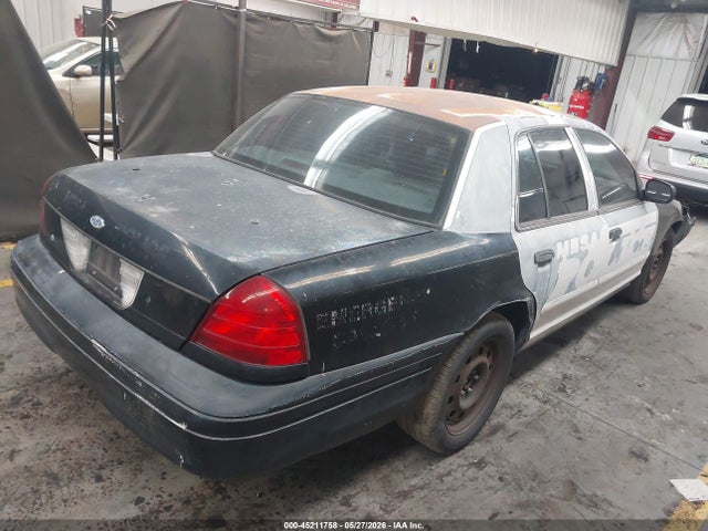 Ford Crown Victoria