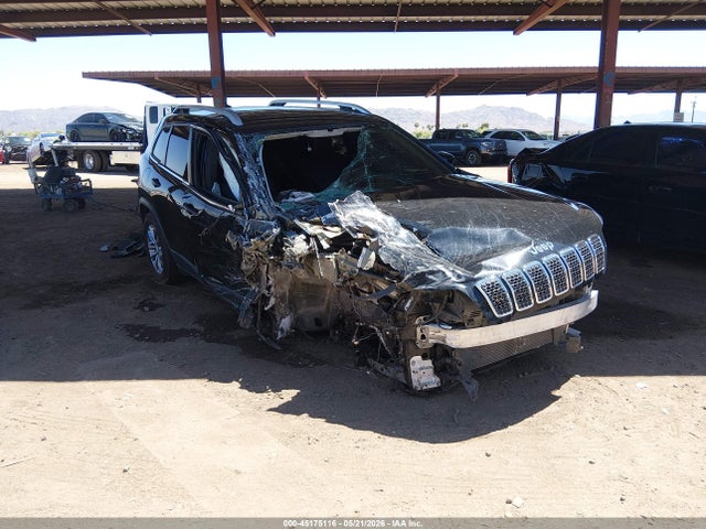 Salvage Jeep Cherokee Image