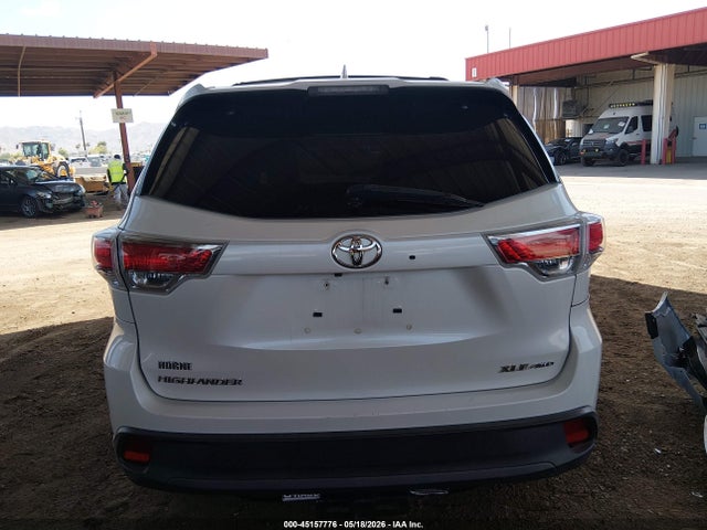 Toyota Highlander Xle V6