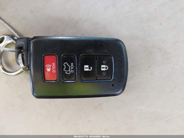 Toyota Highlander Xle V6