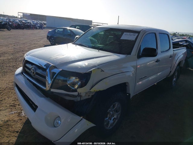 Toyota Tacoma Base V6
