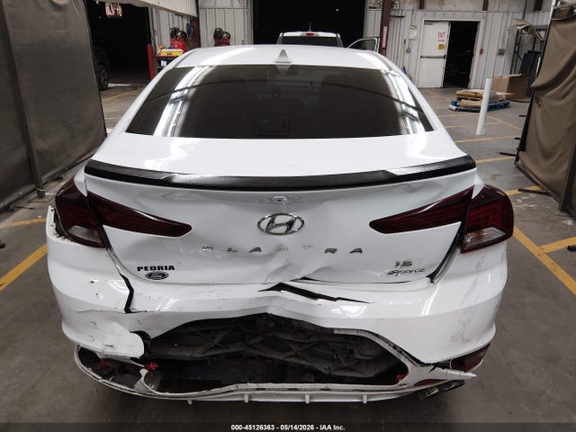 Hyundai ELANTRA Sport