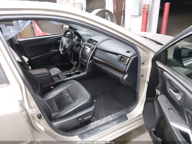 Toyota Camry Xle