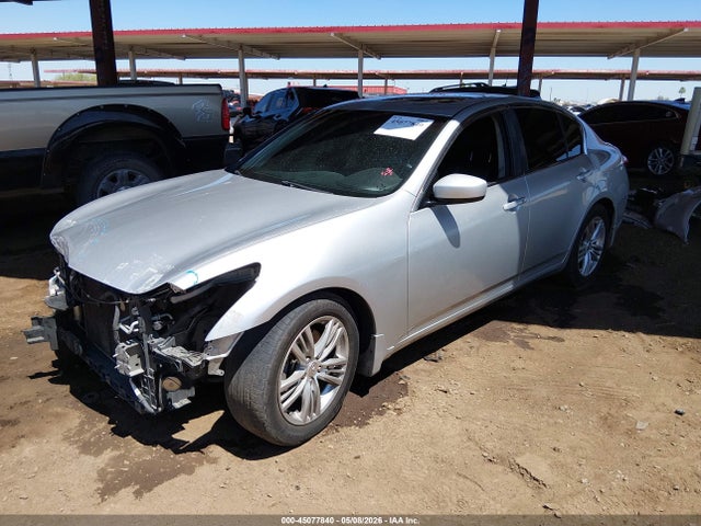 INFINITI G37 Journey