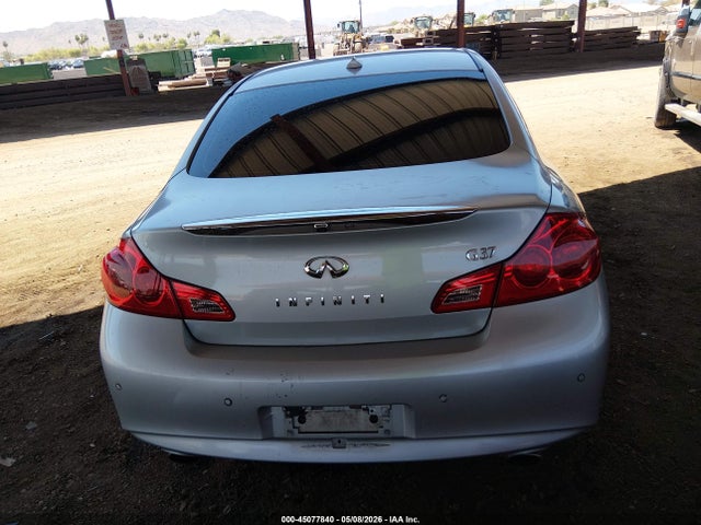 INFINITI G37 Journey