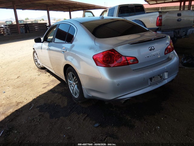 INFINITI G37 Journey
