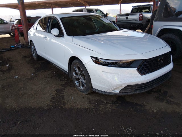 Salvage Honda Accord Image