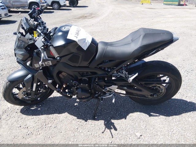 Yamaha Mt09