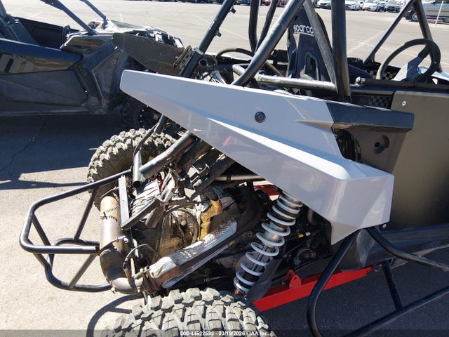 Polaris RZR Rs1