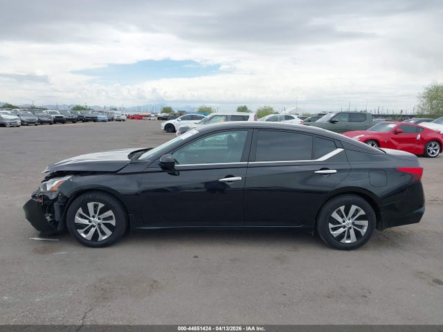 Nissan Altima S Fwd