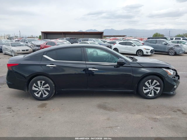 Nissan Altima S Fwd