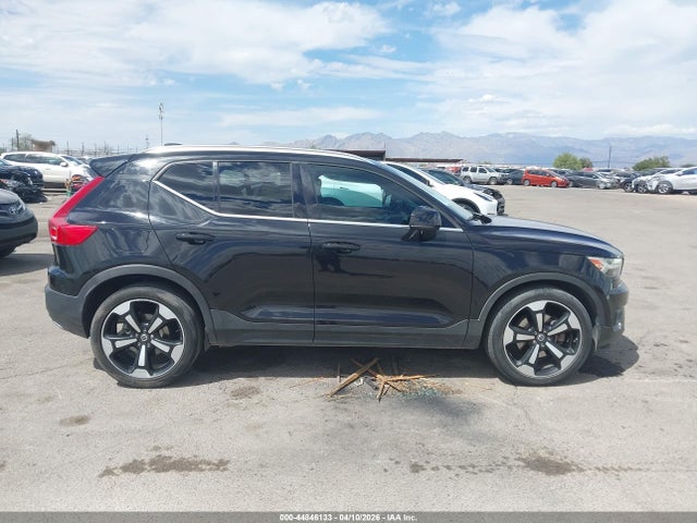 Volvo XC40 T4 Inscription