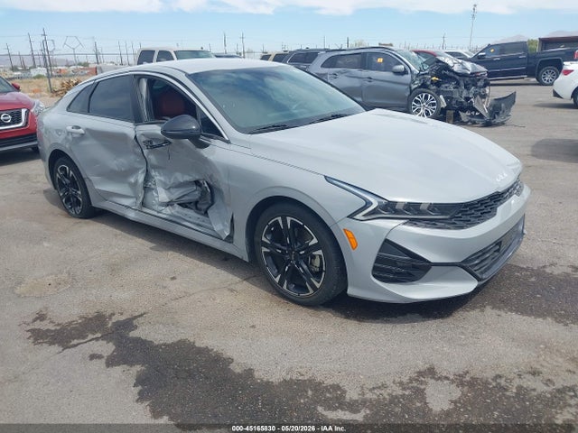 Salvage Kia K5 Image