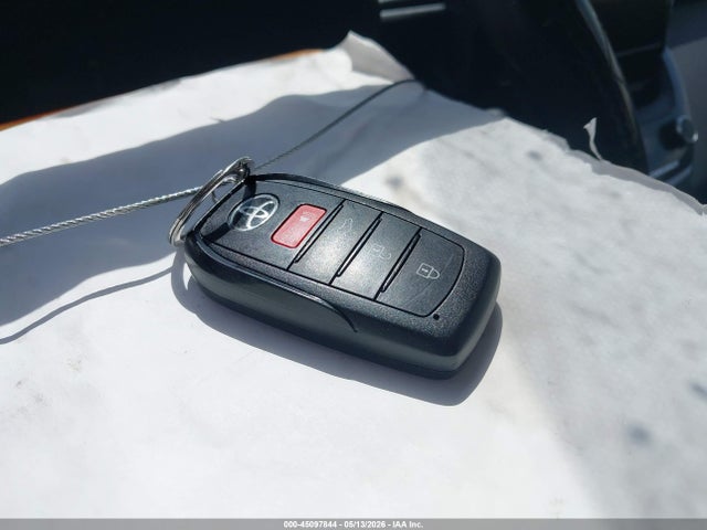 Toyota Corolla Hybrid Le