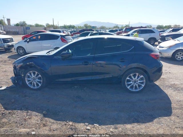 Mazda Mazda3 S Grand Touring